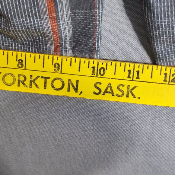 Hurley flat front shorts men's size 30 (32) grey colour with plaid pattern - Picture 12 of 12